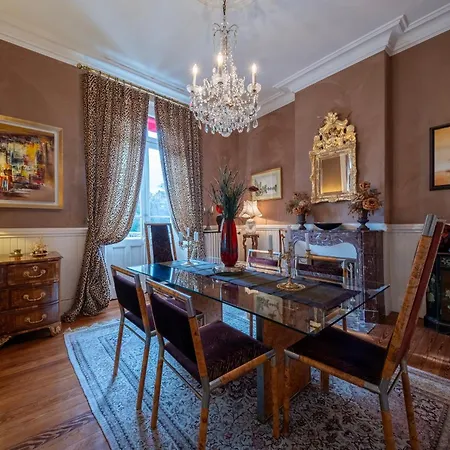 Сasa de vacaciones La Belle Demeure - Piscine Privée Saverdun