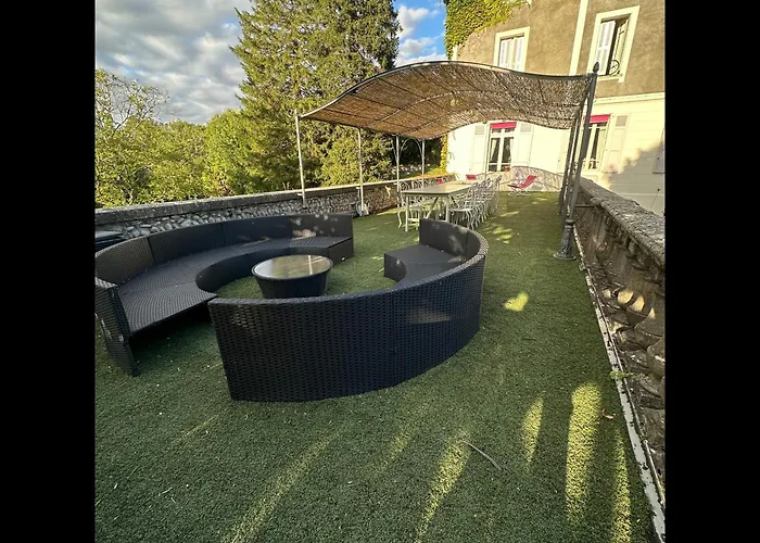 Semesterbostad La Belle Demeure - Piscine Privee *